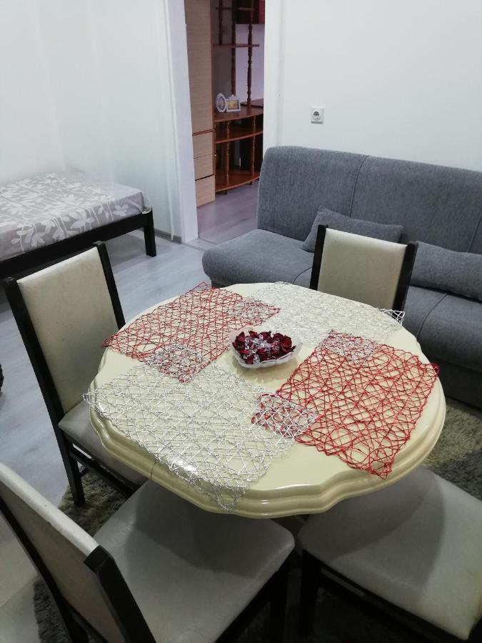Andrina Sweet Home Nis Luaran gambar