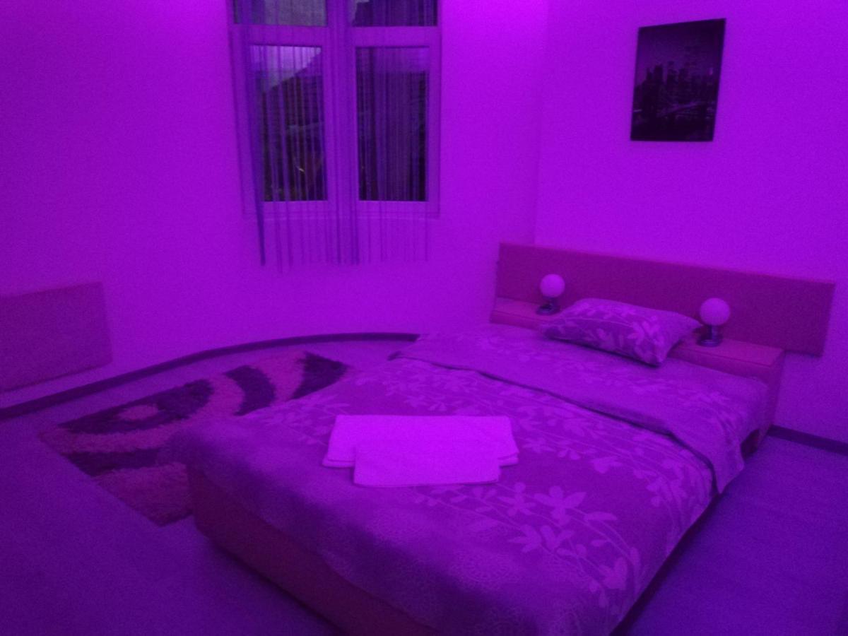 Andrina Sweet Home Nis Luaran gambar