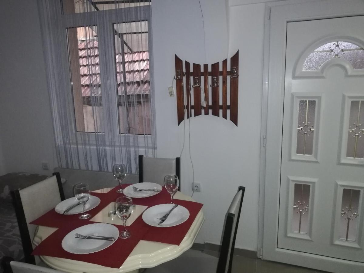 Andrina Sweet Home Nis Luaran gambar